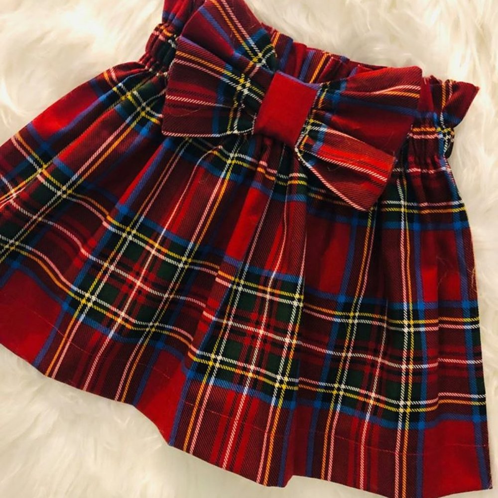 plaid skirt